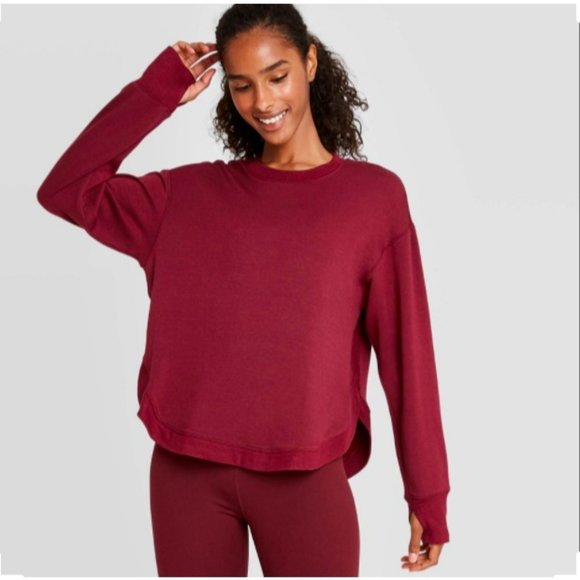 JoyLab Sweaters - JoyLab Cozy Curved Hem Sweatshirt Plush Cozy NEW